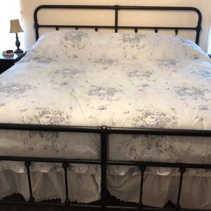 Shabby Chic King size Comforter
